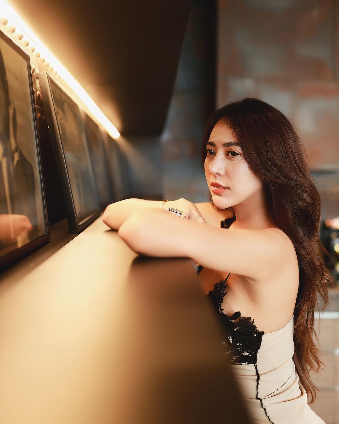 น้ำหวาน - รักษ์ณภัค วงศ์ธนทัศน์