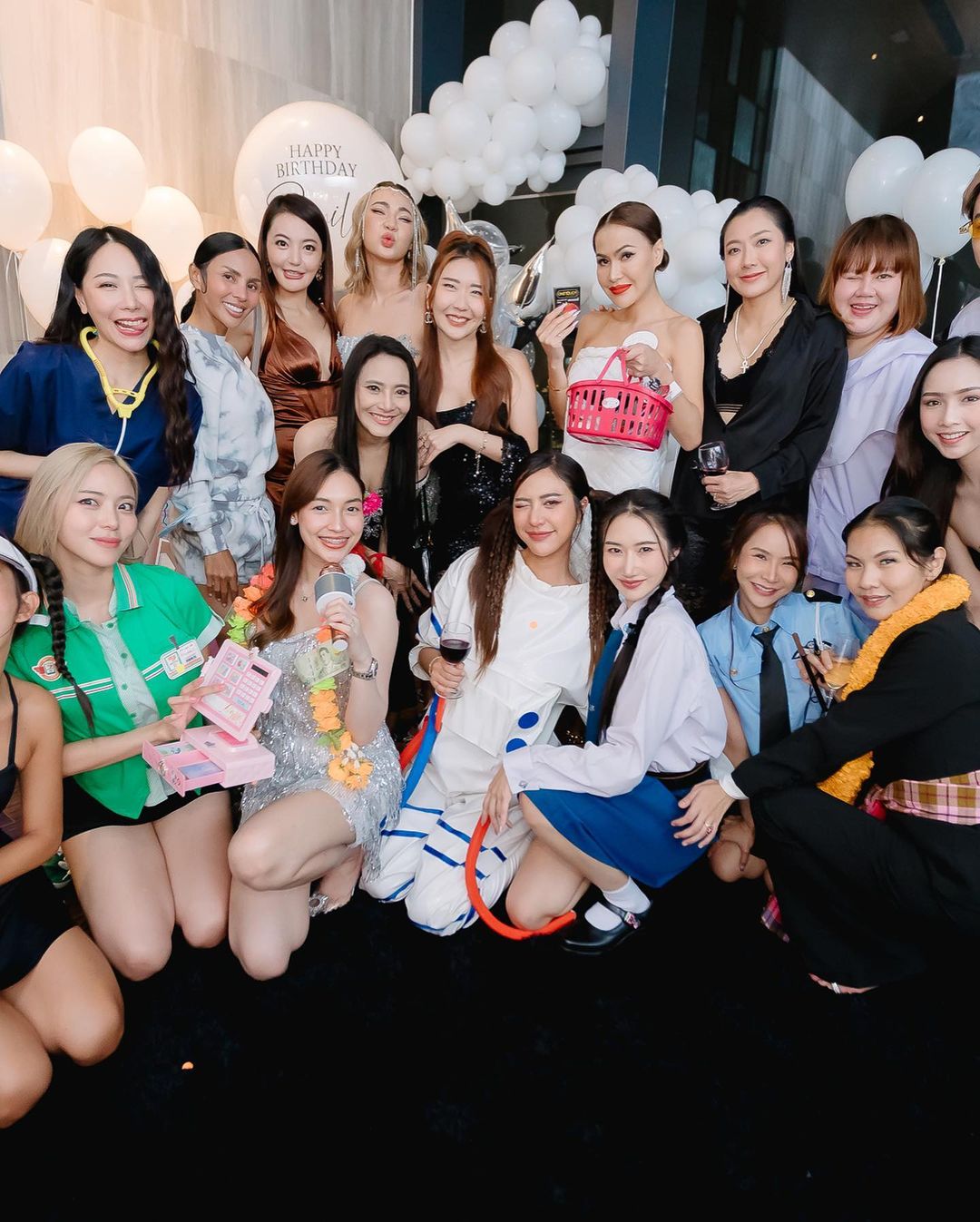 น้ำหวาน - รักษ์ณภัค วงศ์ธนทัศน์