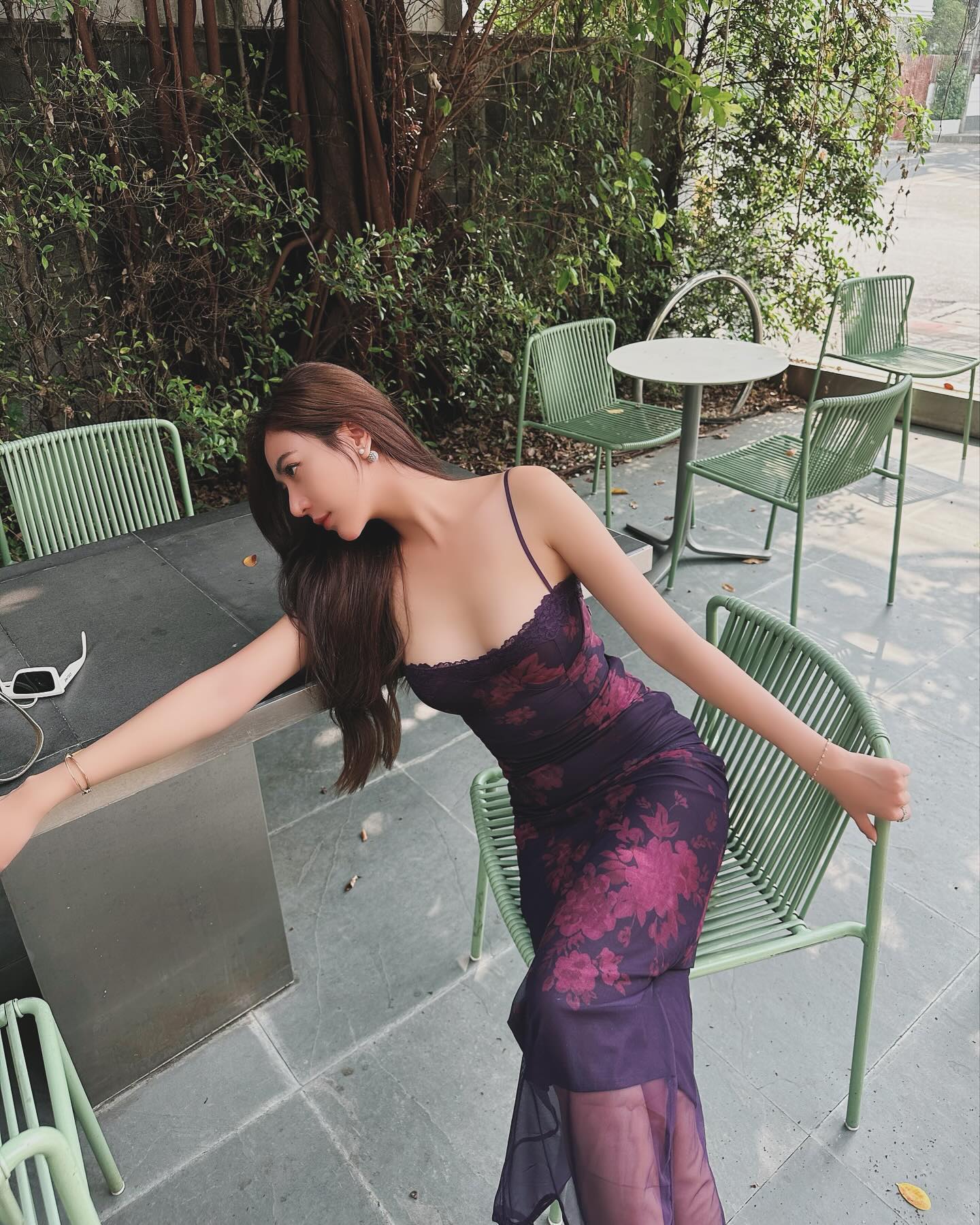 น้ำหวาน - รักษ์ณภัค วงศ์ธนทัศน์