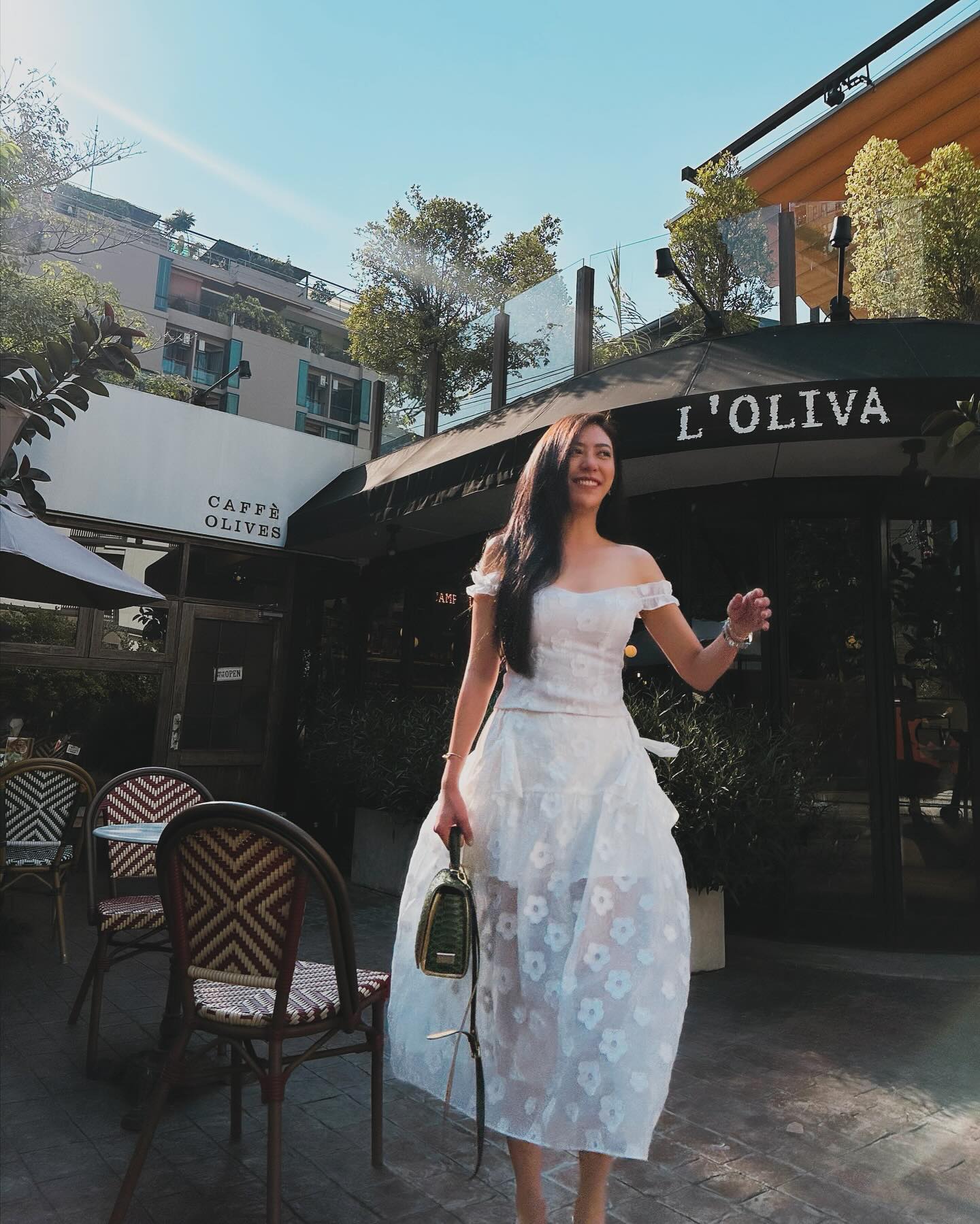 น้ำหวาน - รักษ์ณภัค วงศ์ธนทัศน์