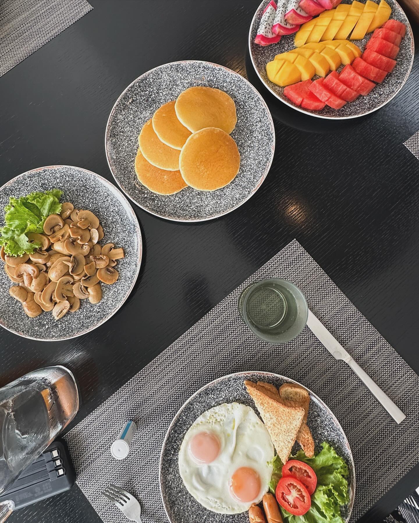 น้ำหวาน - รักษ์ณภัค วงศ์ธนทัศน์