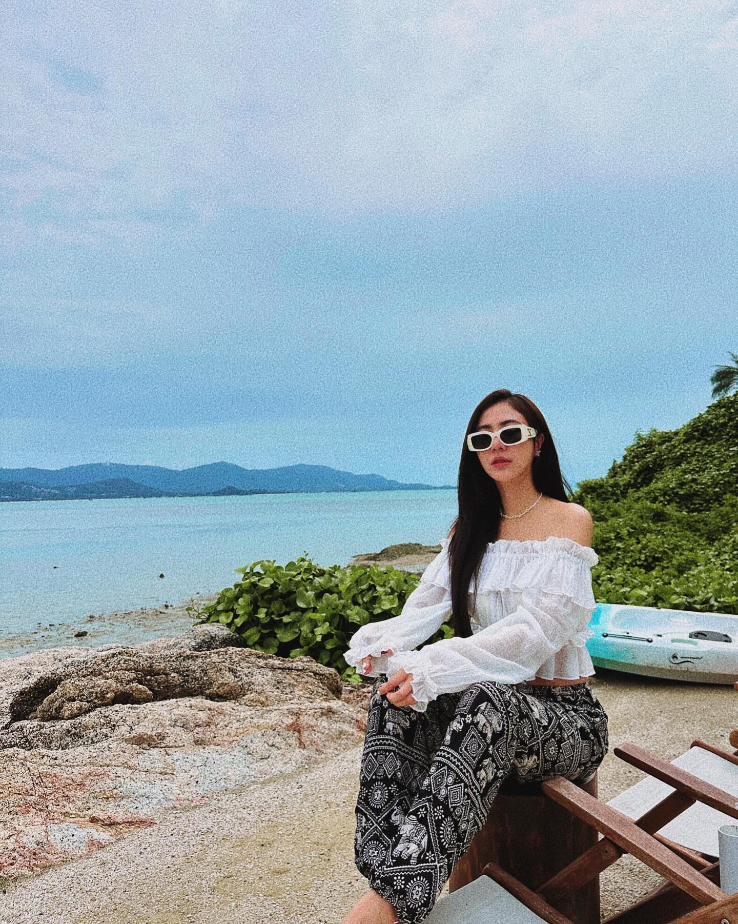 น้ำหวาน - รักษ์ณภัค วงศ์ธนทัศน์