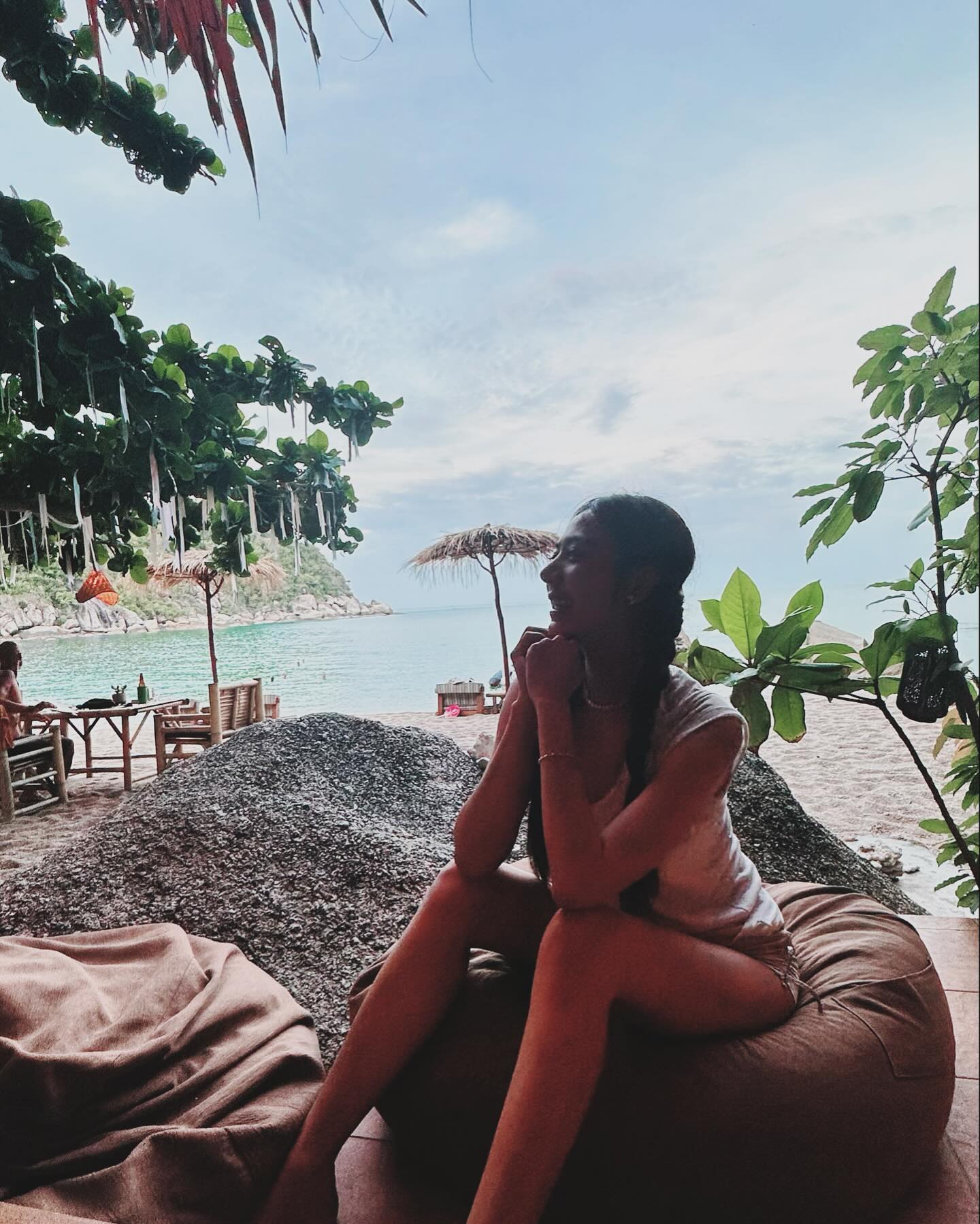 น้ำหวาน - รักษ์ณภัค วงศ์ธนทัศน์