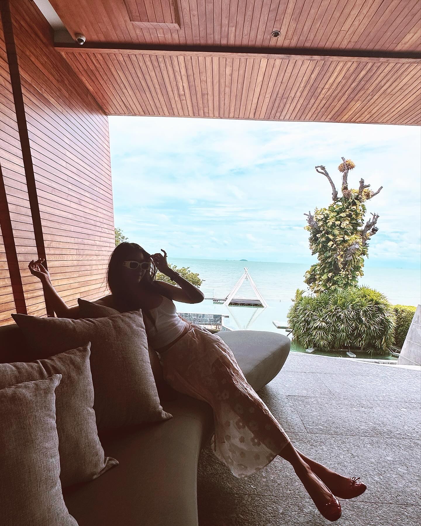 น้ำหวาน - รักษ์ณภัค วงศ์ธนทัศน์