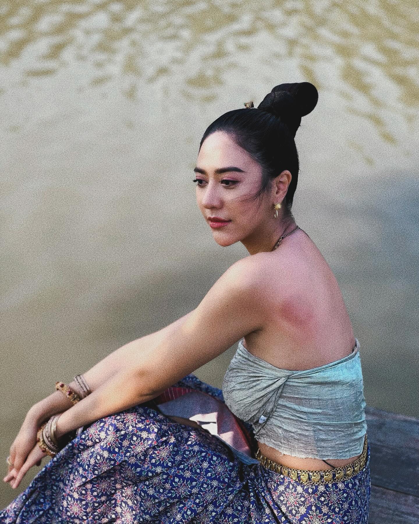 น้ำหวาน - รักษ์ณภัค วงศ์ธนทัศน์