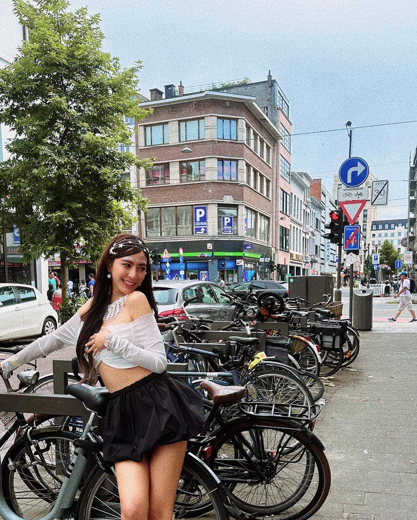 น้ำหวาน - รักษ์ณภัค วงศ์ธนทัศน์