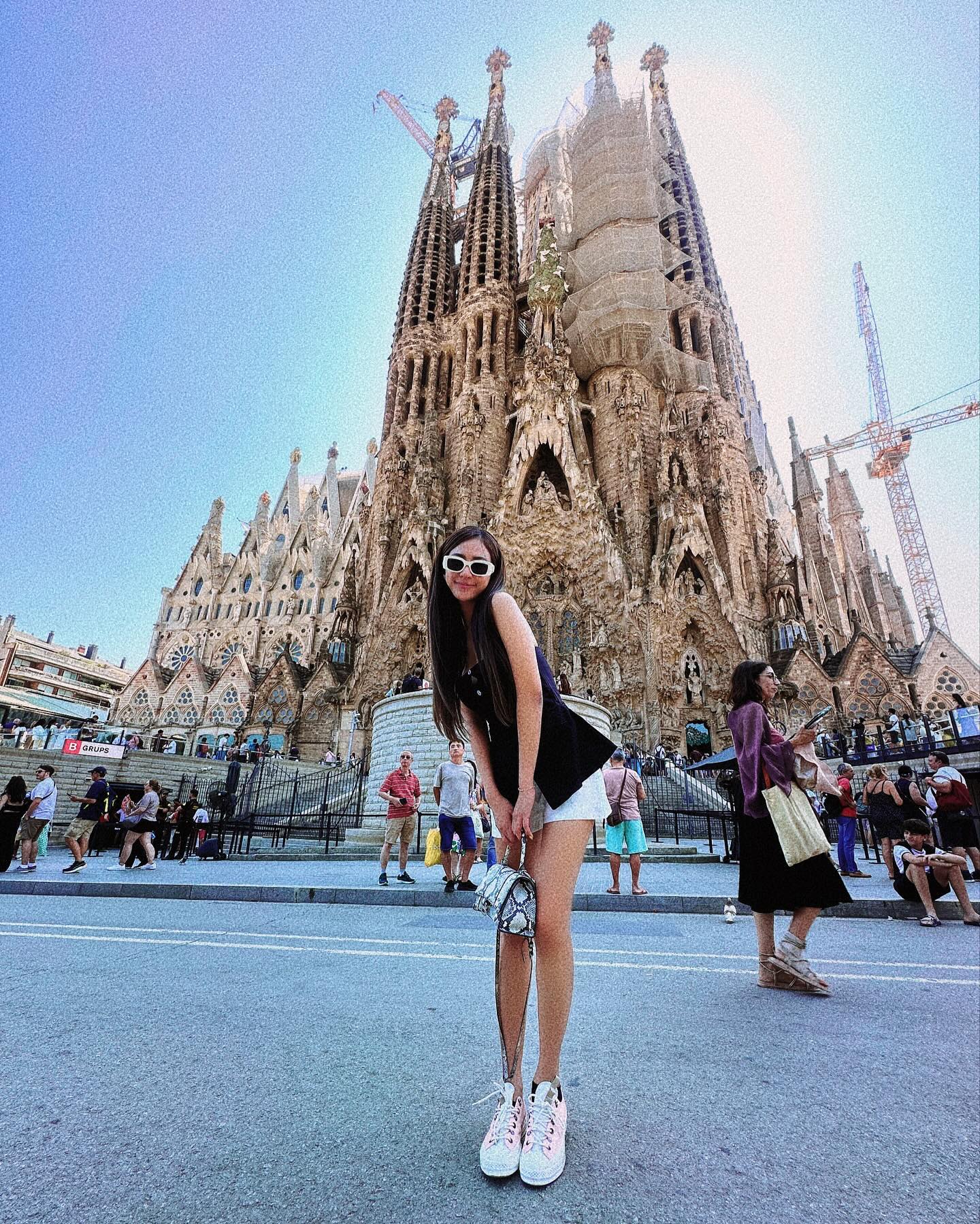 น้ำหวาน - รักษ์ณภัค วงศ์ธนทัศน์