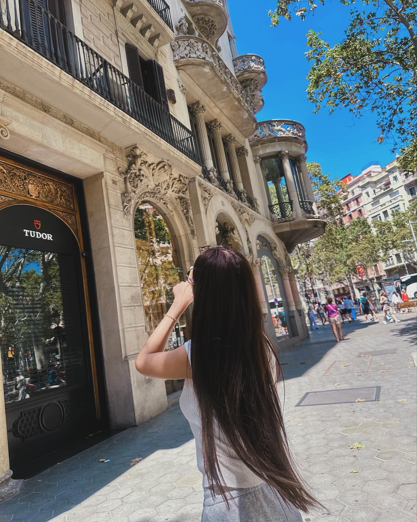 น้ำหวาน - รักษ์ณภัค วงศ์ธนทัศน์