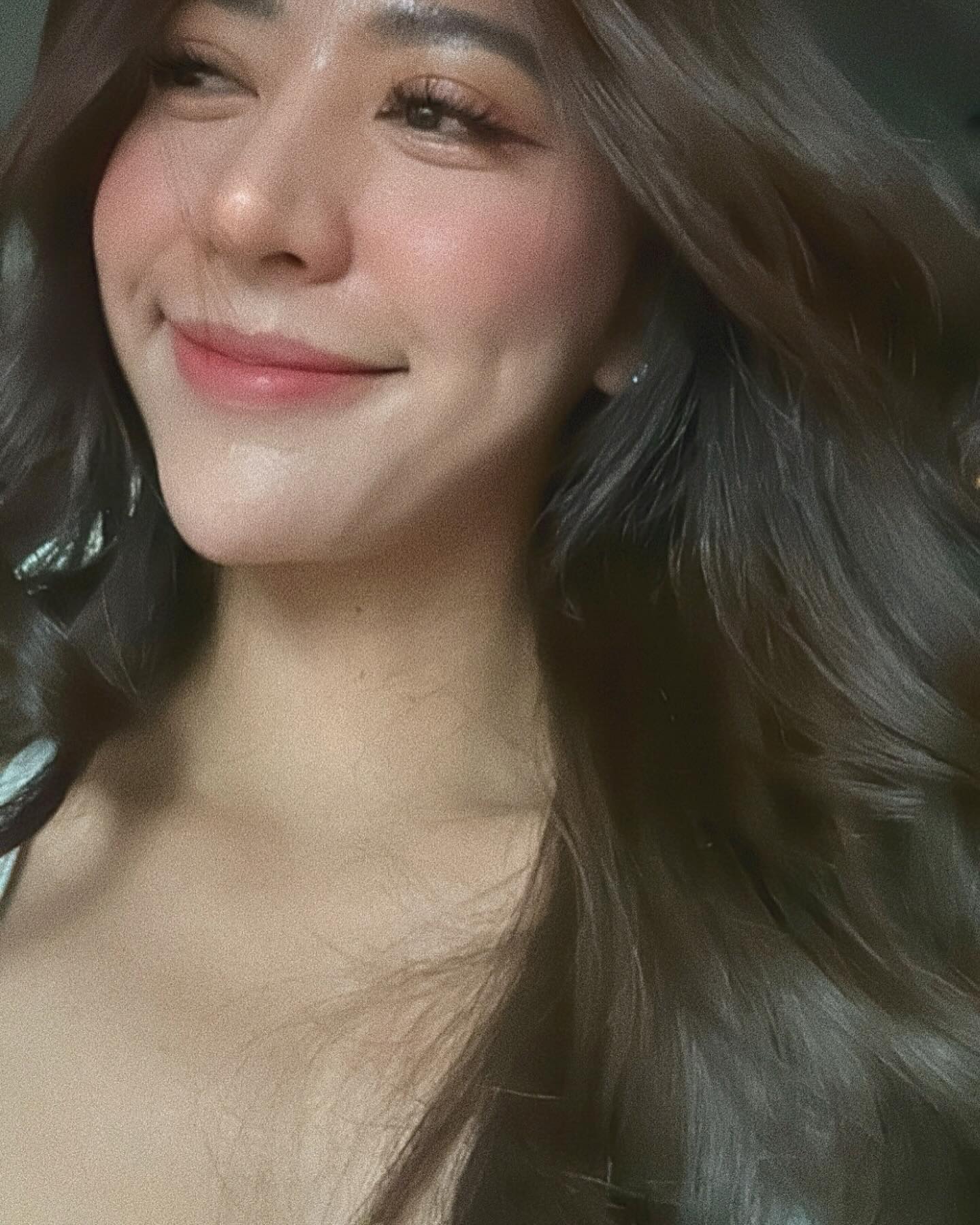 น้ำหวาน - รักษ์ณภัค วงศ์ธนทัศน์