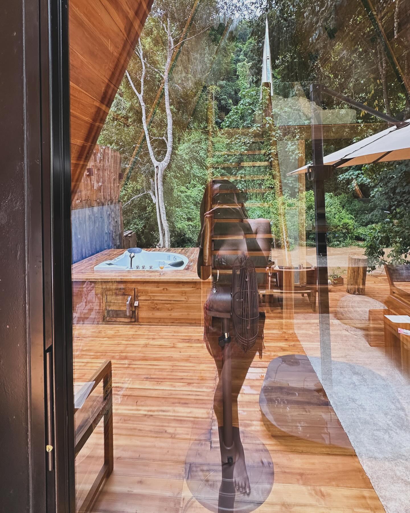 น้ำหวาน - รักษ์ณภัค วงศ์ธนทัศน์