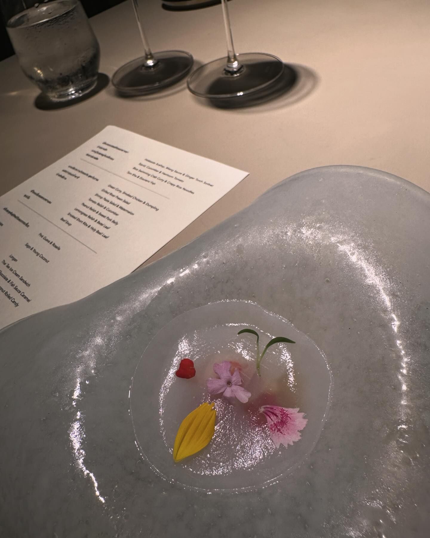 น้ำหวาน - รักษ์ณภัค วงศ์ธนทัศน์