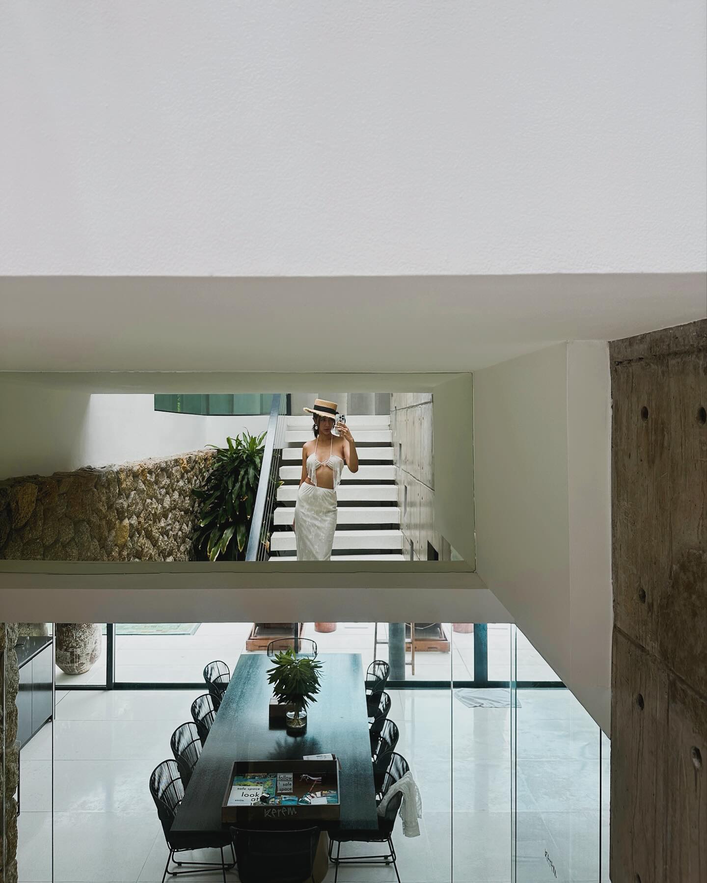 น้ำหวาน - รักษ์ณภัค วงศ์ธนทัศน์