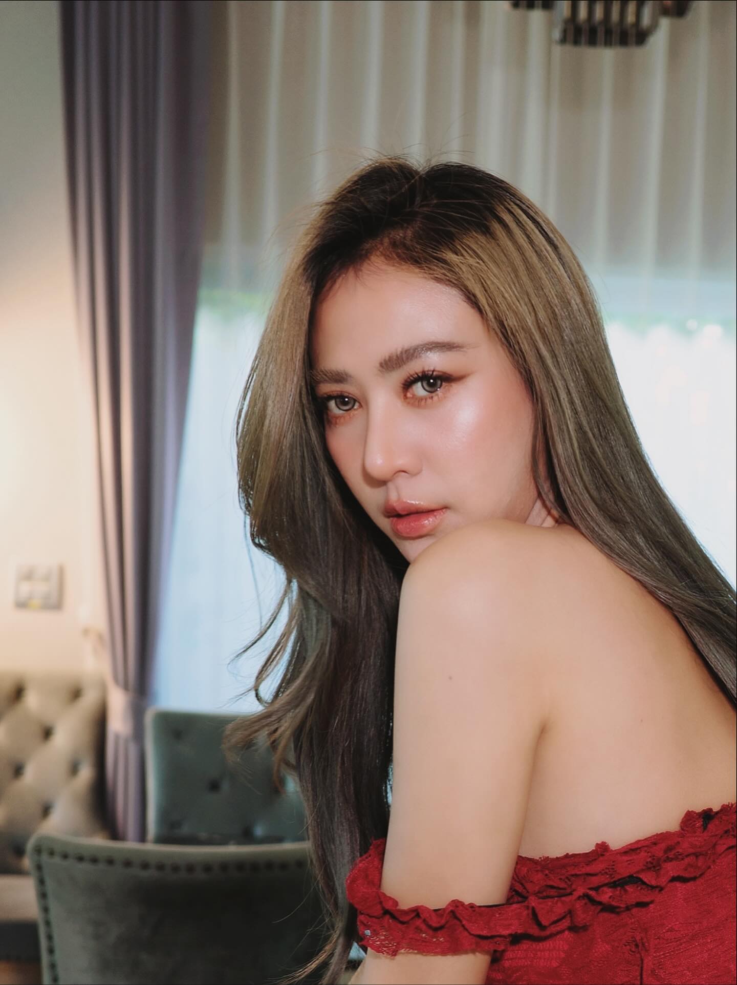 น้ำหวาน - รักษ์ณภัค วงศ์ธนทัศน์