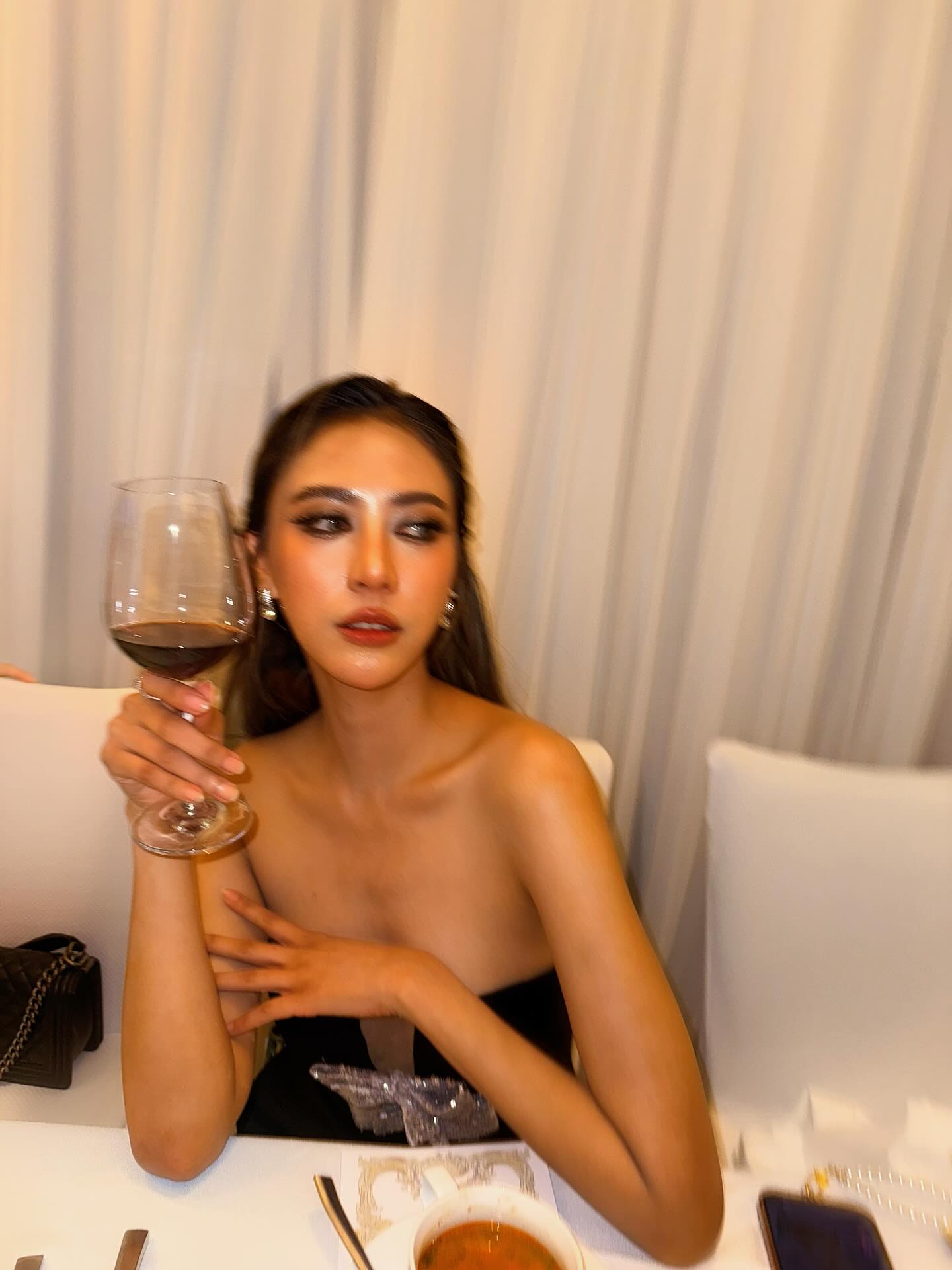 น้ำหวาน - รักษ์ณภัค วงศ์ธนทัศน์