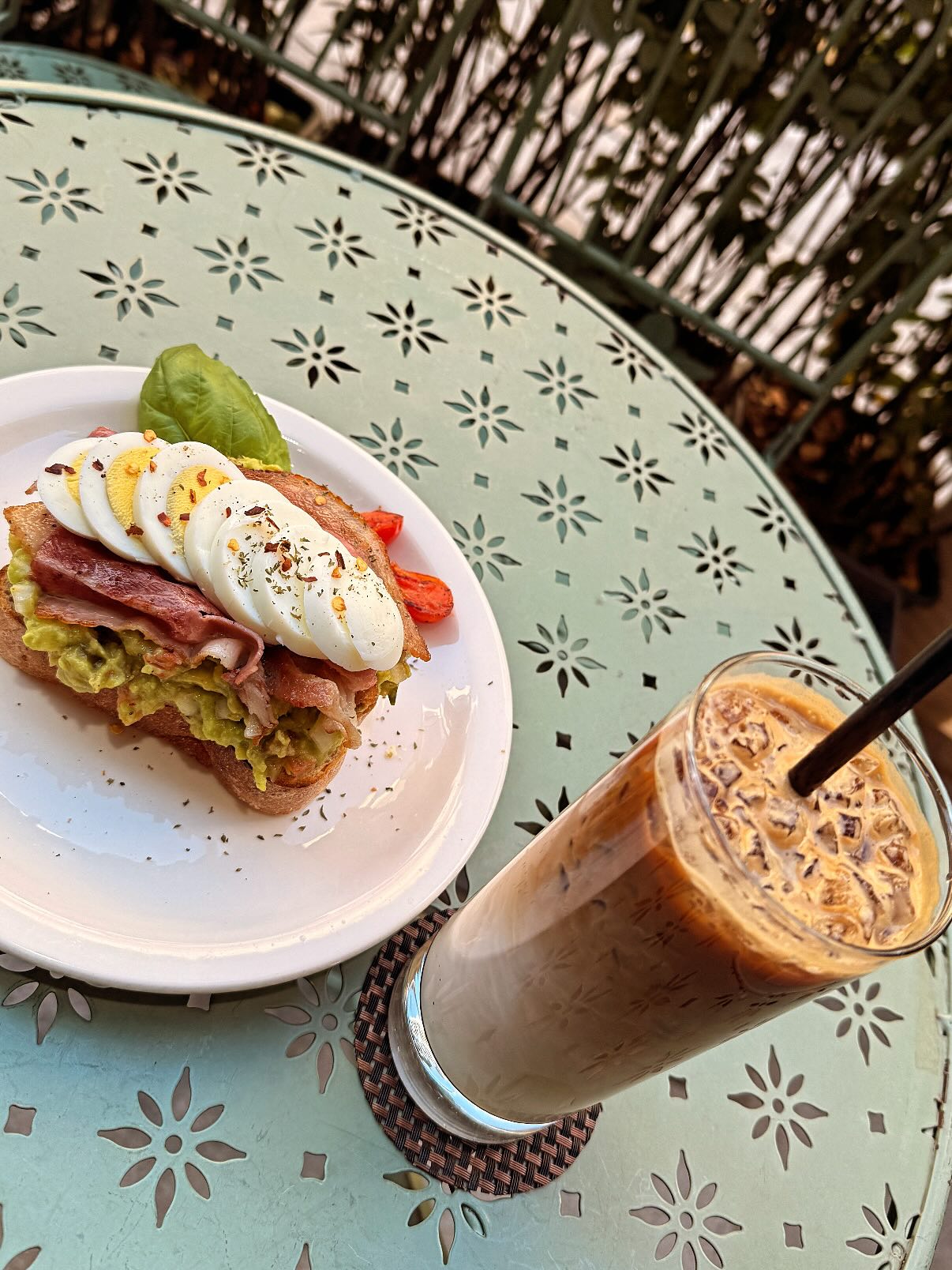 น้ำหวาน - รักษ์ณภัค วงศ์ธนทัศน์