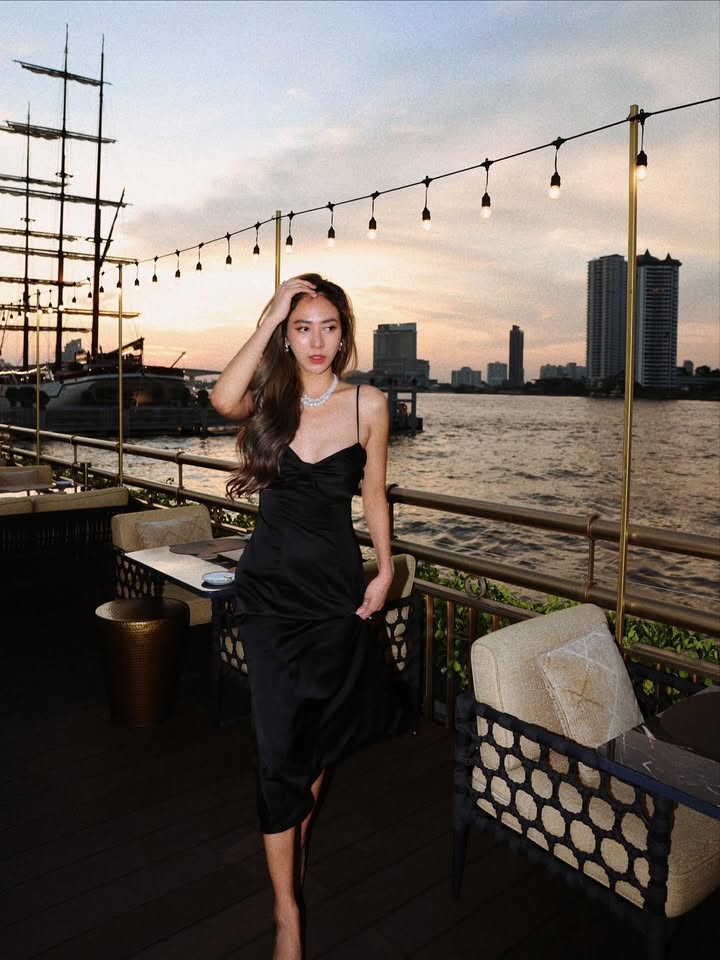 น้ำหวาน - รักษ์ณภัค วงศ์ธนทัศน์