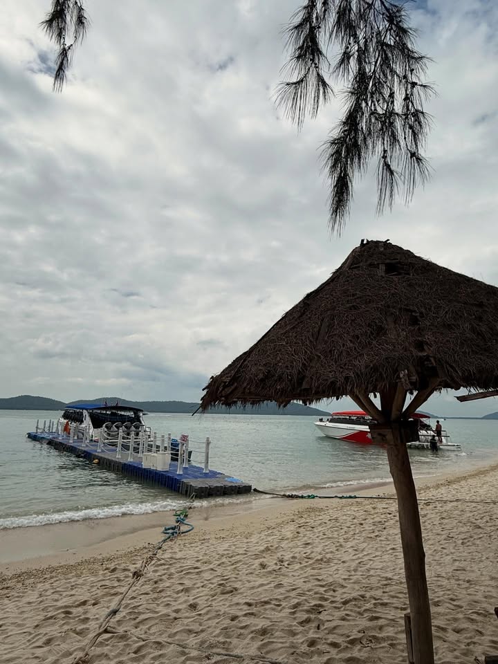 น้ำหวาน - รักษ์ณภัค วงศ์ธนทัศน์