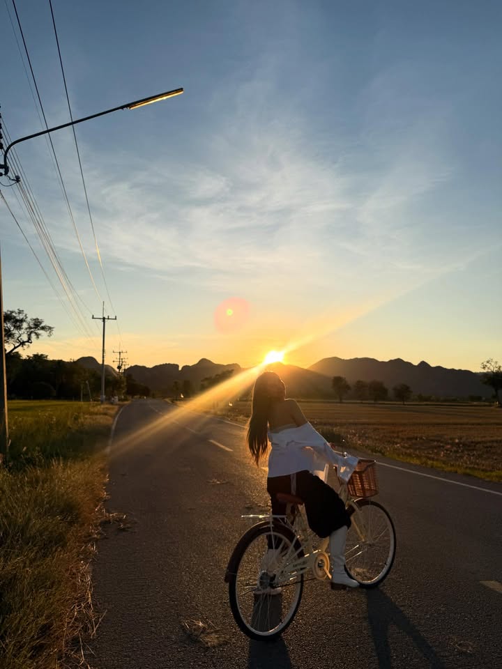 น้ำหวาน - รักษ์ณภัค วงศ์ธนทัศน์