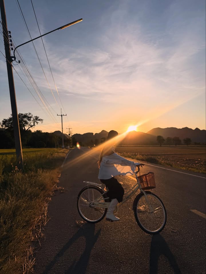 น้ำหวาน - รักษ์ณภัค วงศ์ธนทัศน์