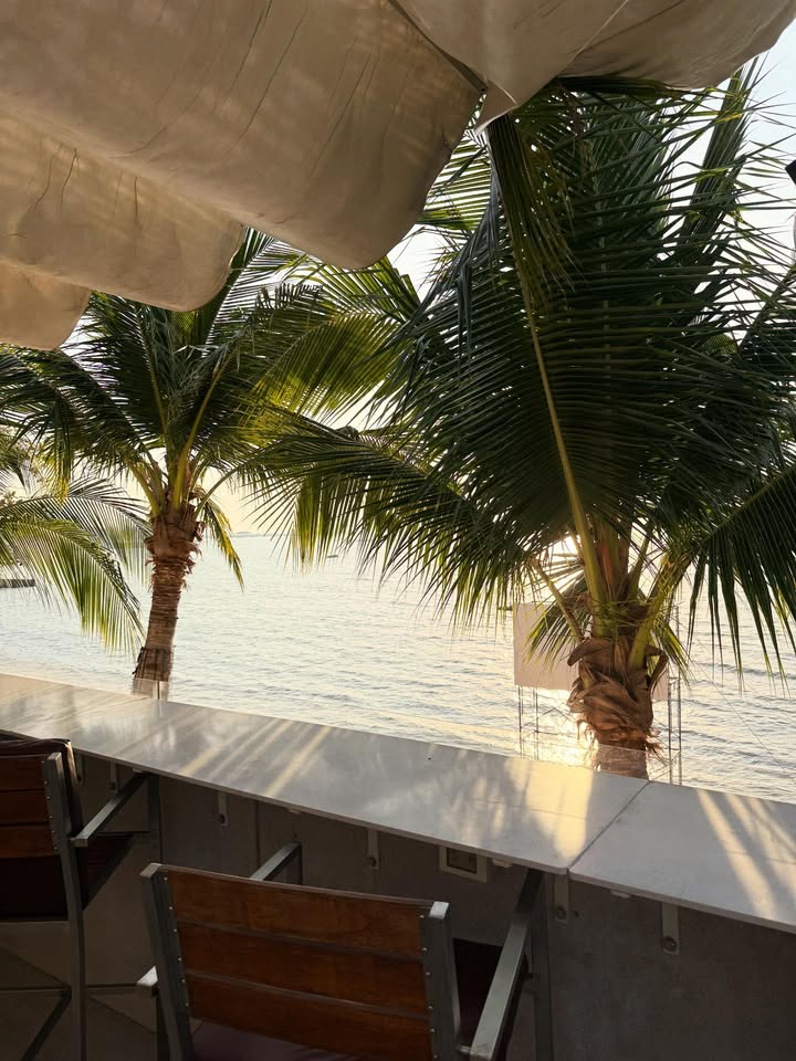 น้ำหวาน - รักษ์ณภัค วงศ์ธนทัศน์