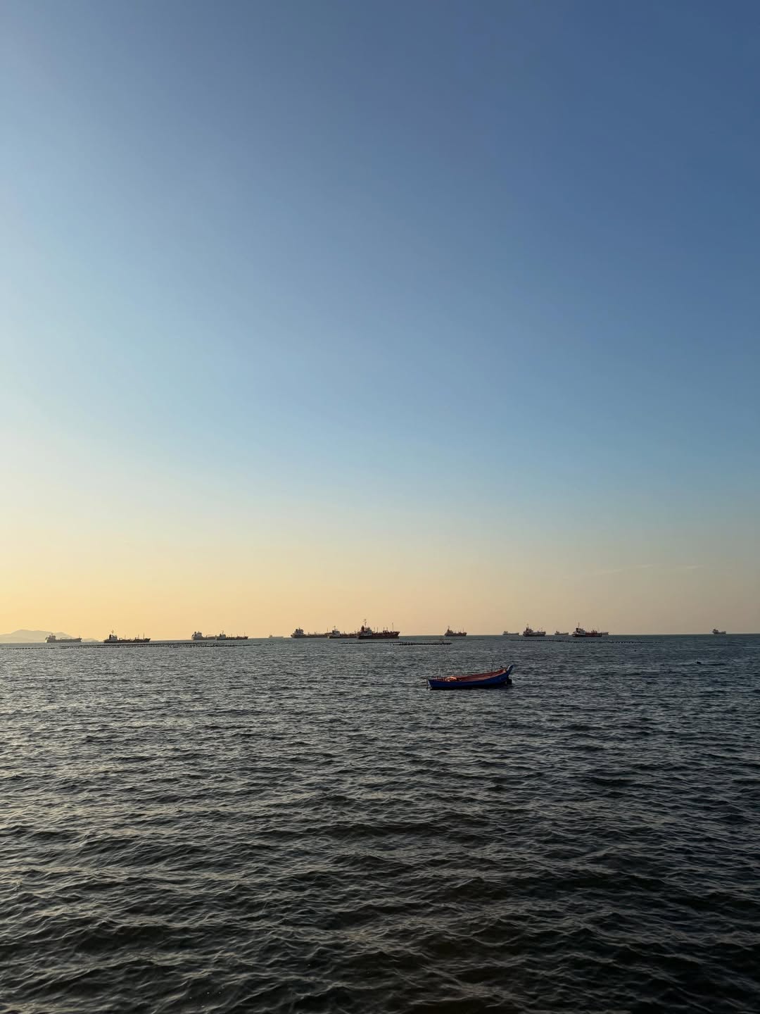 น้ำหวาน - รักษ์ณภัค วงศ์ธนทัศน์