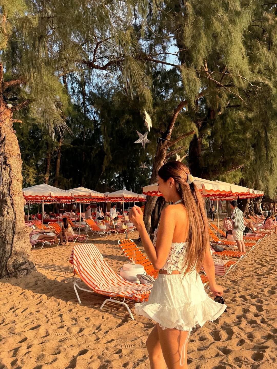 น้ำหวาน - รักษ์ณภัค วงศ์ธนทัศน์