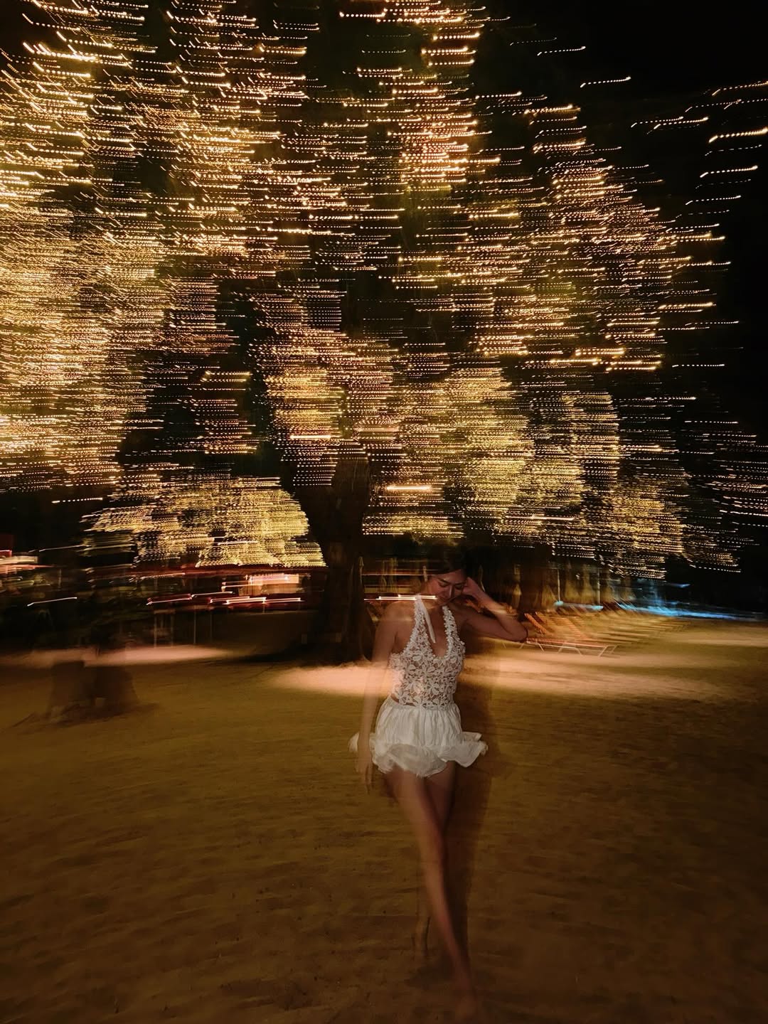 น้ำหวาน - รักษ์ณภัค วงศ์ธนทัศน์