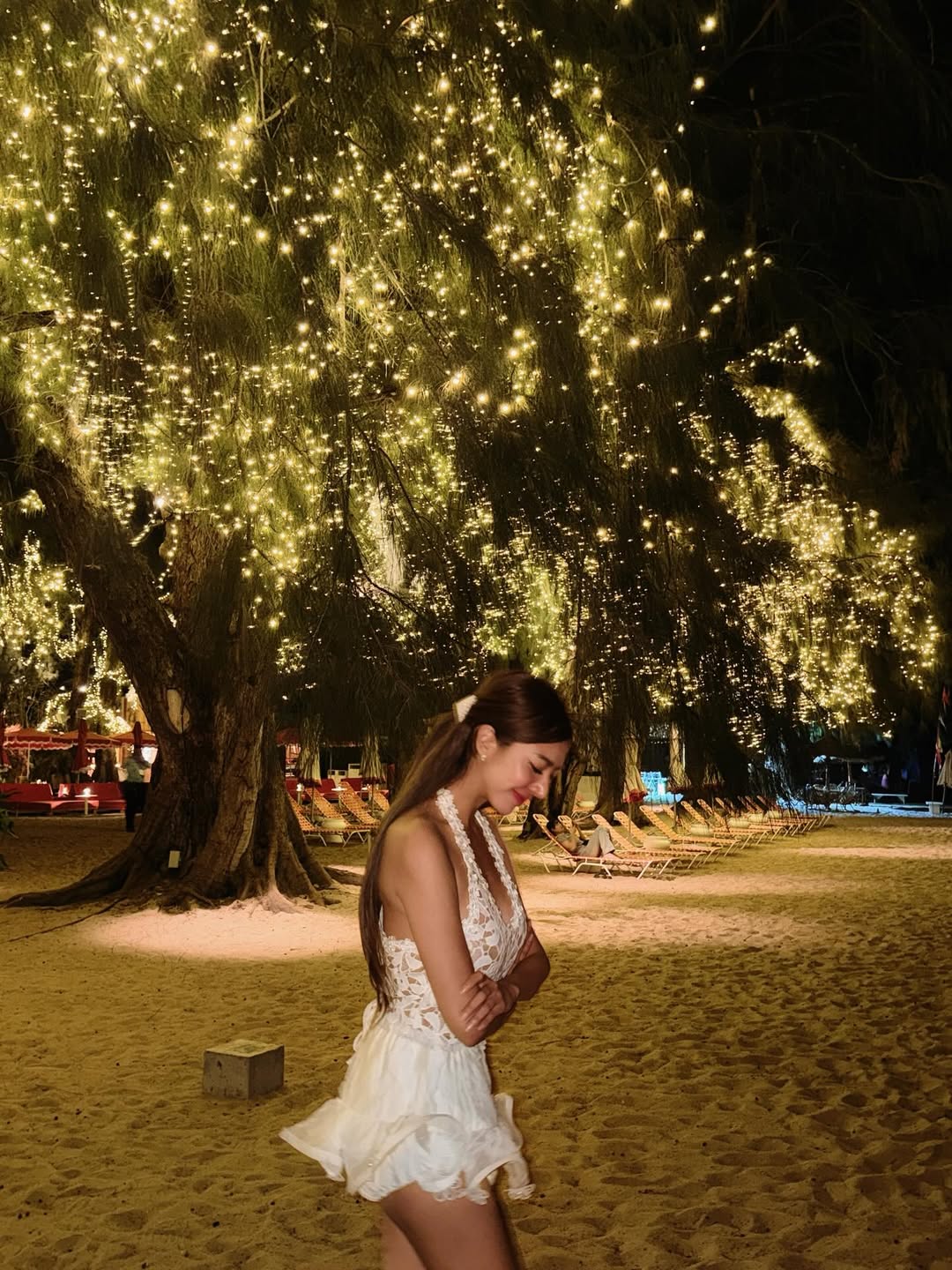 น้ำหวาน - รักษ์ณภัค วงศ์ธนทัศน์