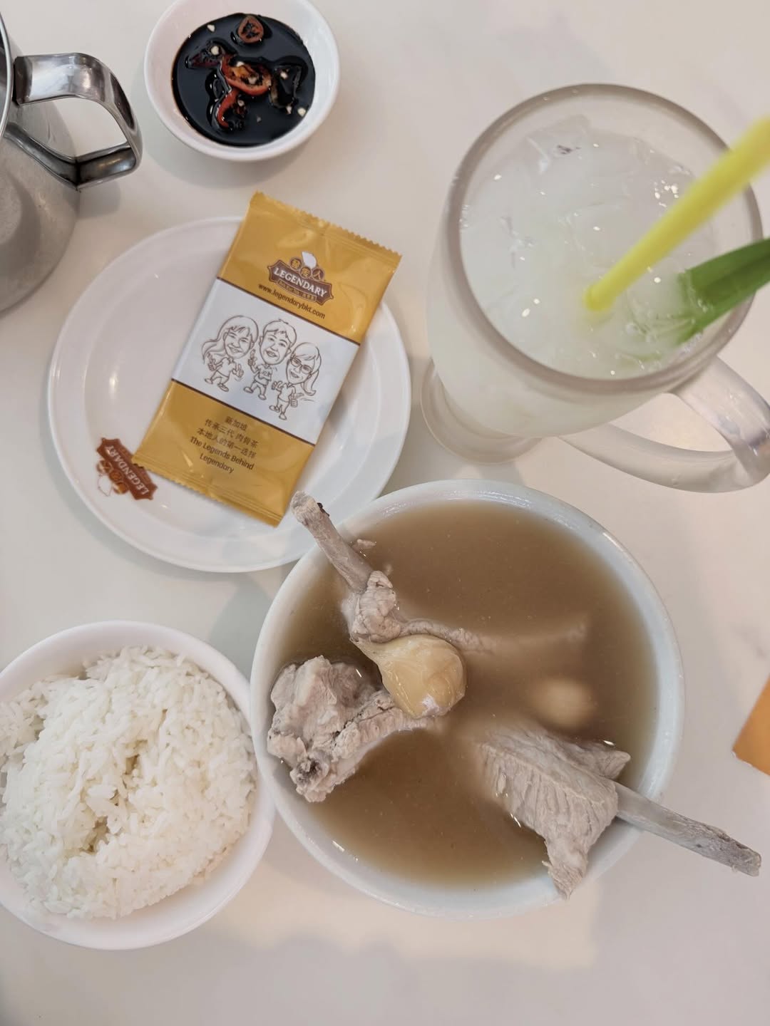 น้ำหวาน - รักษ์ณภัค วงศ์ธนทัศน์