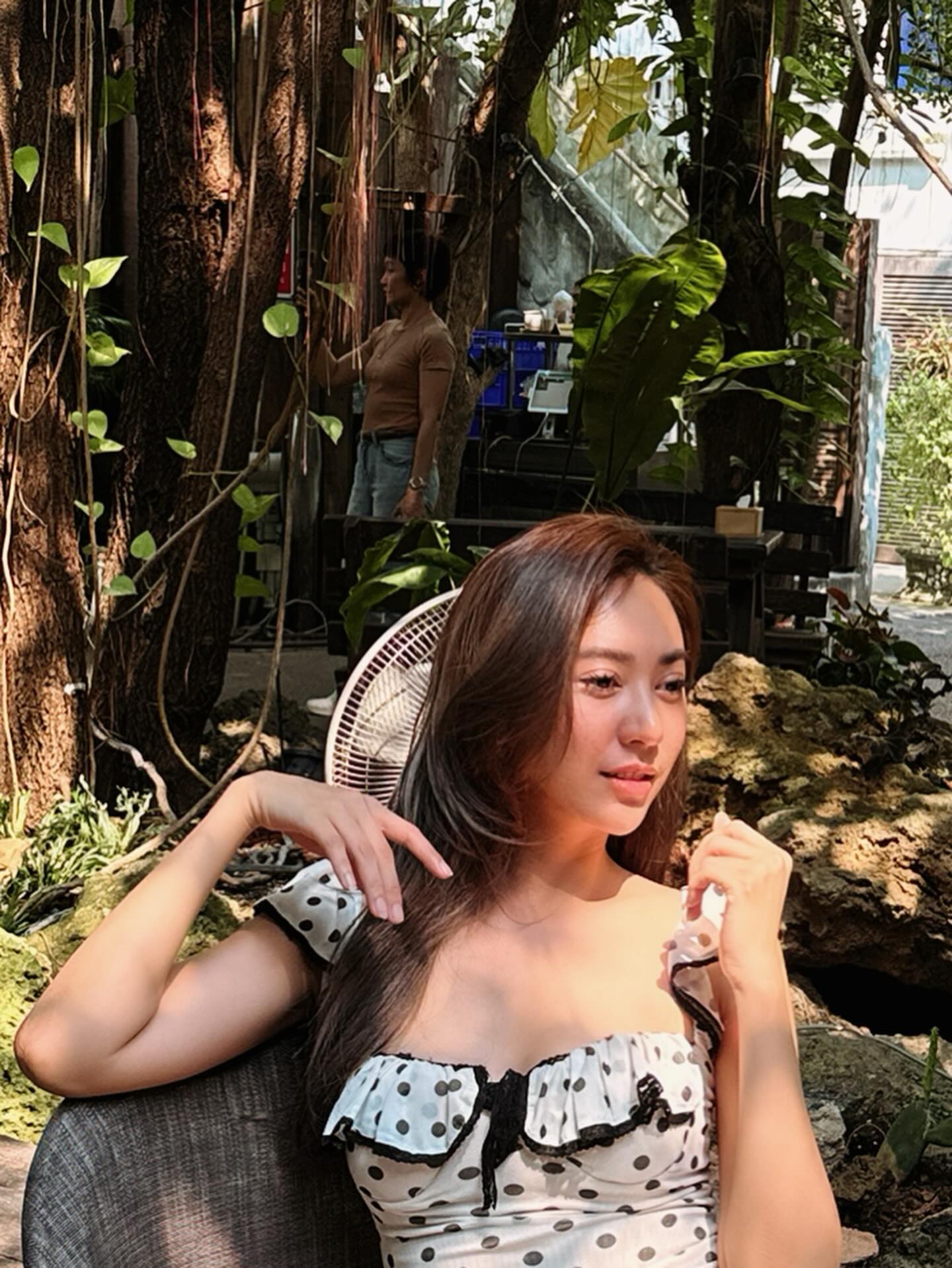 น้ำหวาน - รักษ์ณภัค วงศ์ธนทัศน์