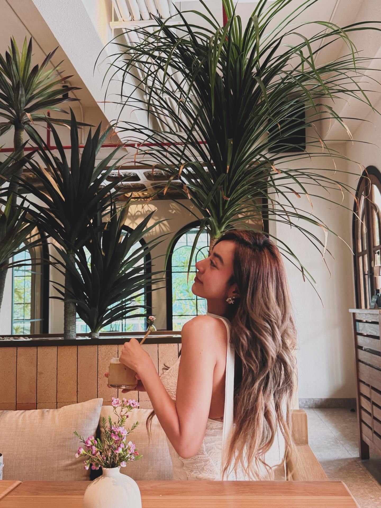 น้ำหวาน - รักษ์ณภัค วงศ์ธนทัศน์