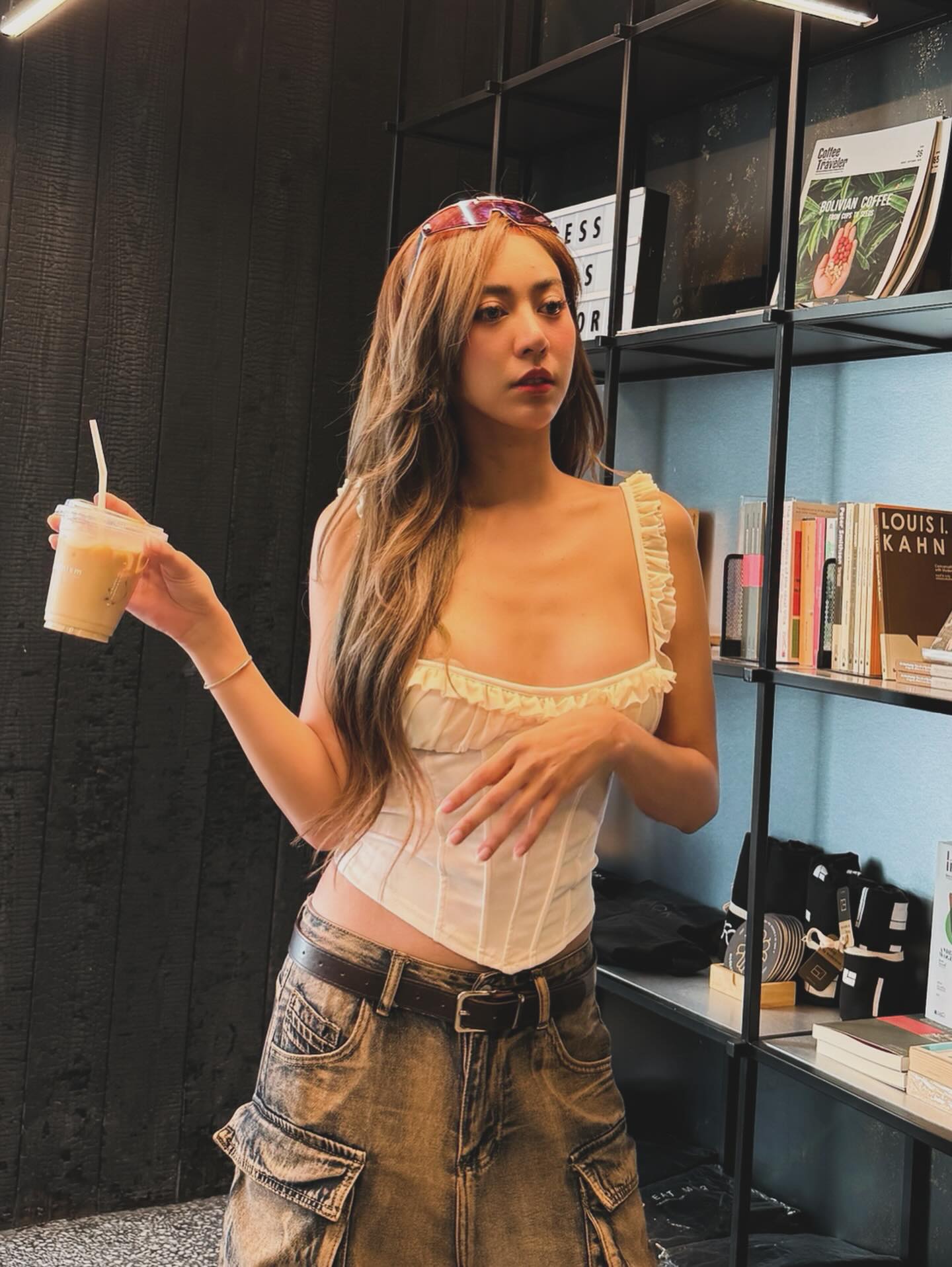 น้ำหวาน - รักษ์ณภัค วงศ์ธนทัศน์