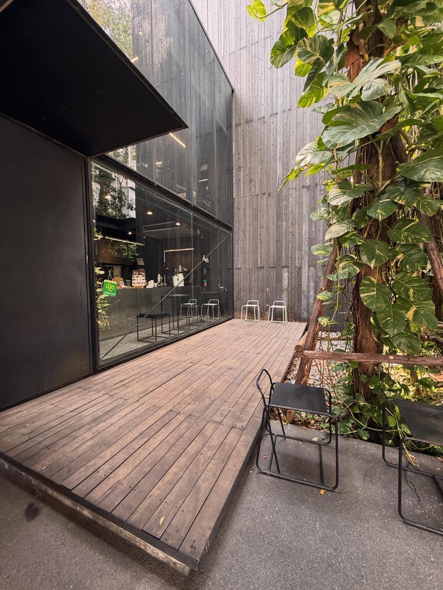 น้ำหวาน - รักษ์ณภัค วงศ์ธนทัศน์