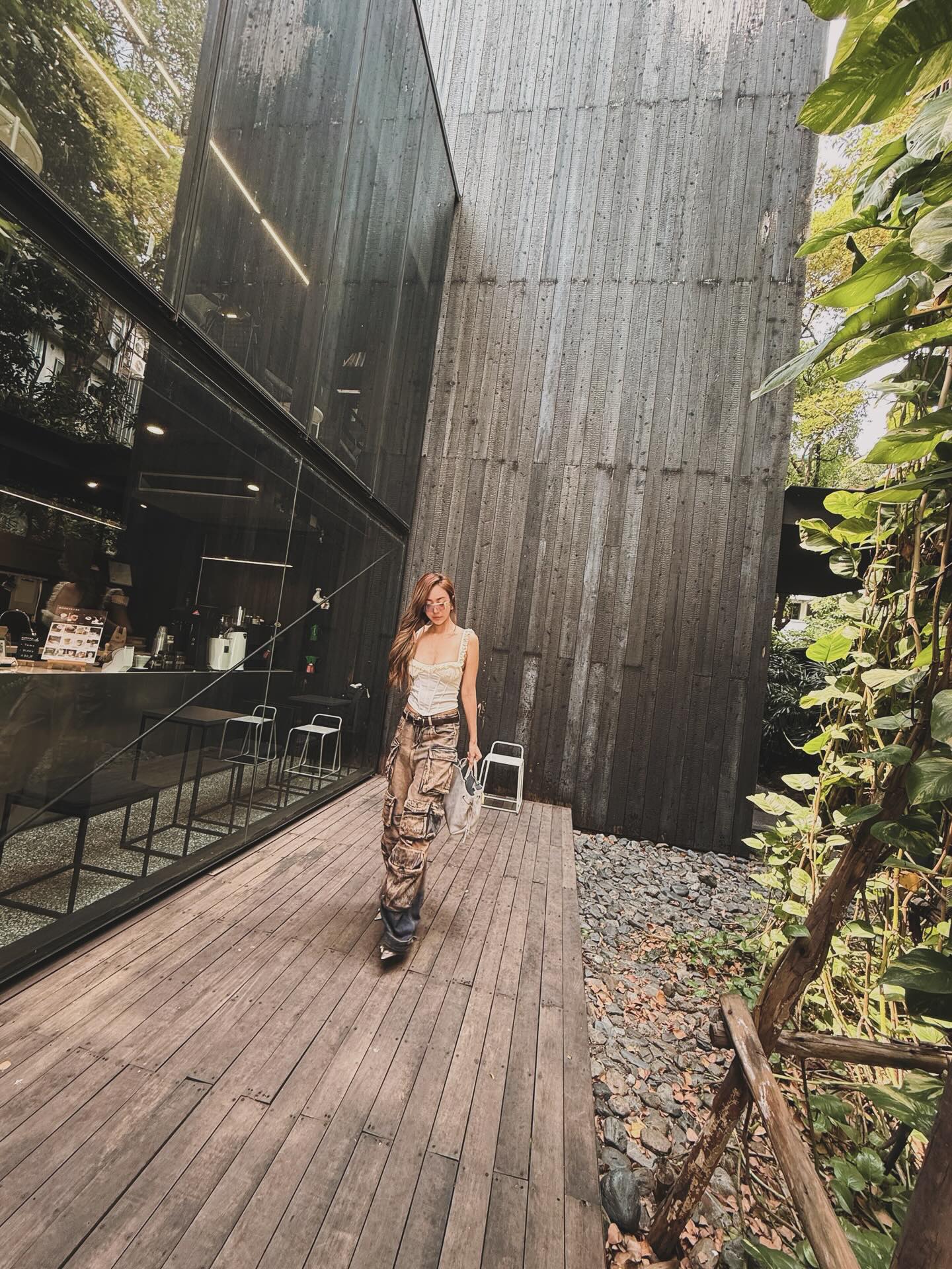 น้ำหวาน - รักษ์ณภัค วงศ์ธนทัศน์