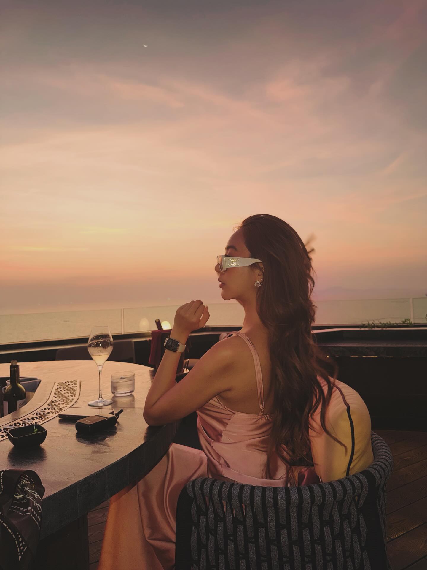 น้ำหวาน - รักษ์ณภัค วงศ์ธนทัศน์