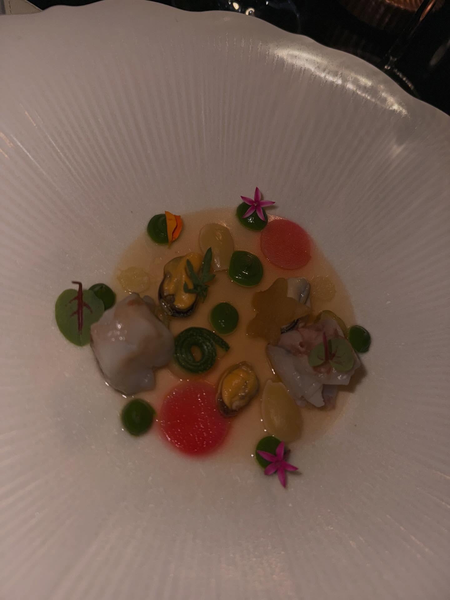 น้ำหวาน - รักษ์ณภัค วงศ์ธนทัศน์