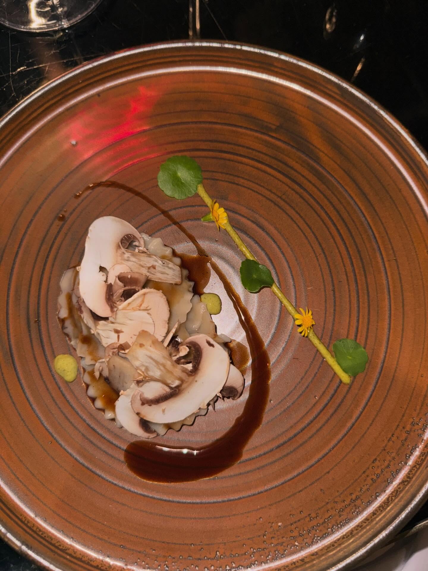 น้ำหวาน - รักษ์ณภัค วงศ์ธนทัศน์