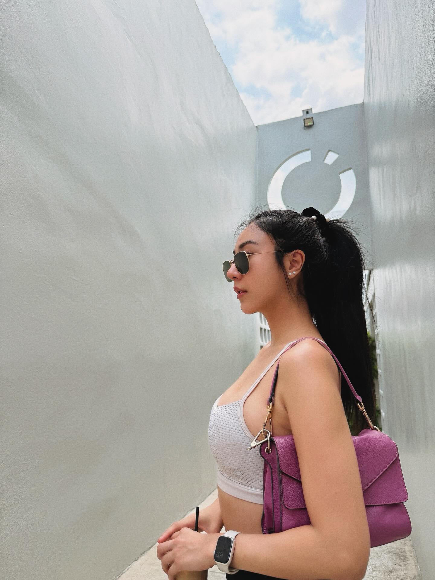 น้ำหวาน - รักษ์ณภัค วงศ์ธนทัศน์