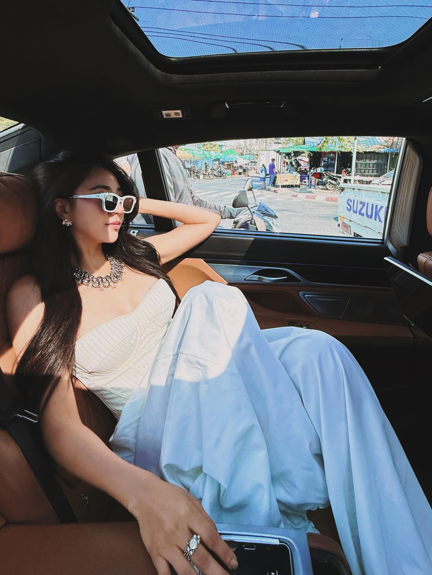น้ำหวาน - รักษ์ณภัค วงศ์ธนทัศน์