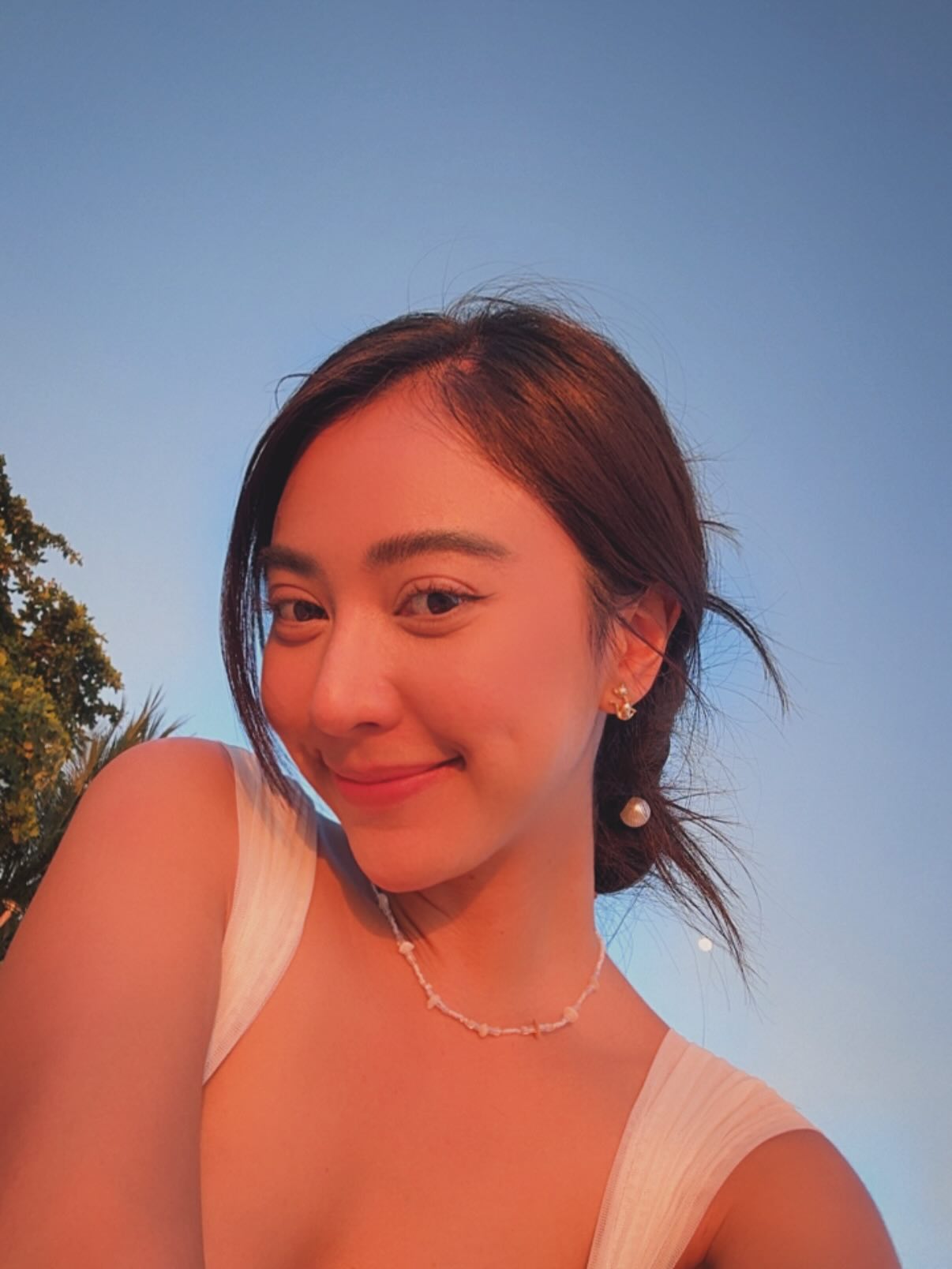น้ำหวาน - รักษ์ณภัค วงศ์ธนทัศน์