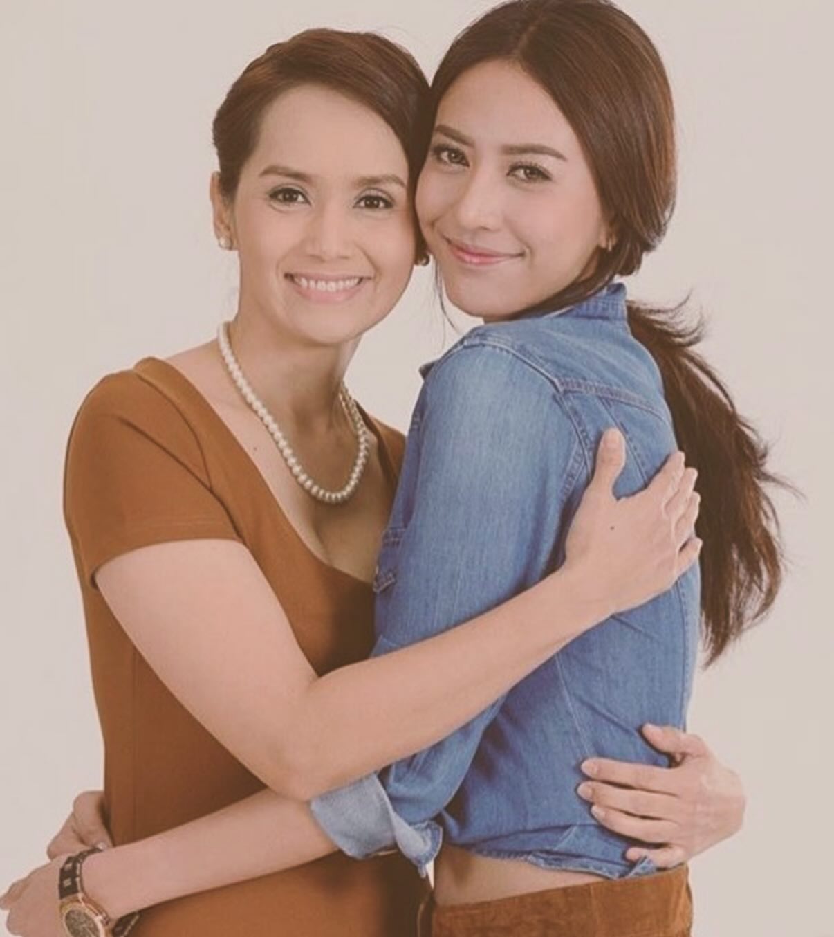 น้ำหวาน - รักษ์ณภัค วงศ์ธนทัศน์