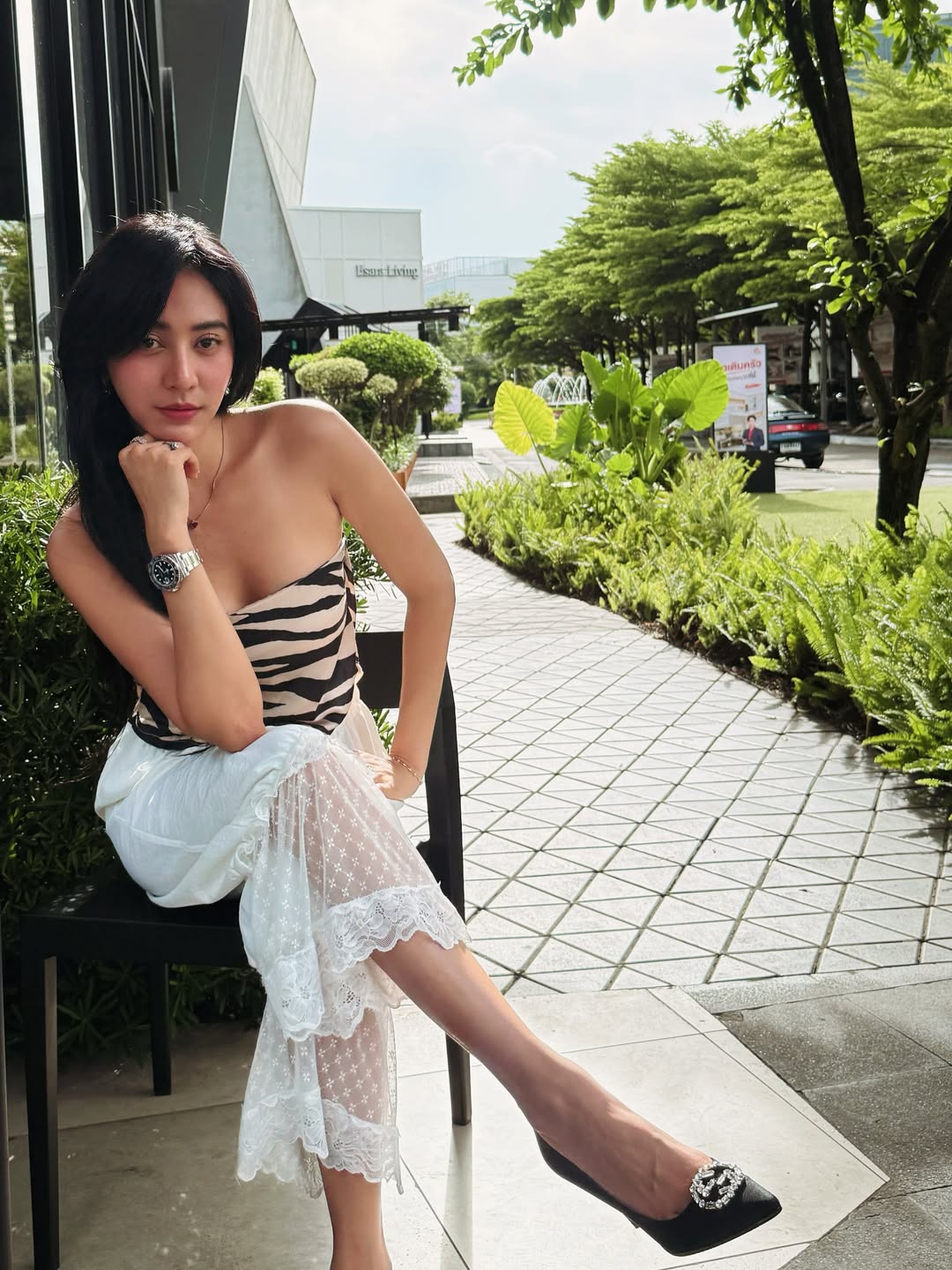น้ำหวาน - รักษ์ณภัค วงศ์ธนทัศน์