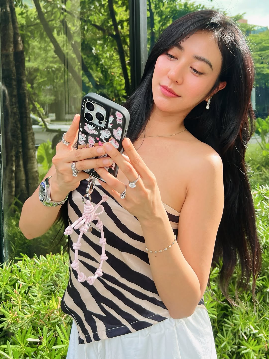 น้ำหวาน - รักษ์ณภัค วงศ์ธนทัศน์