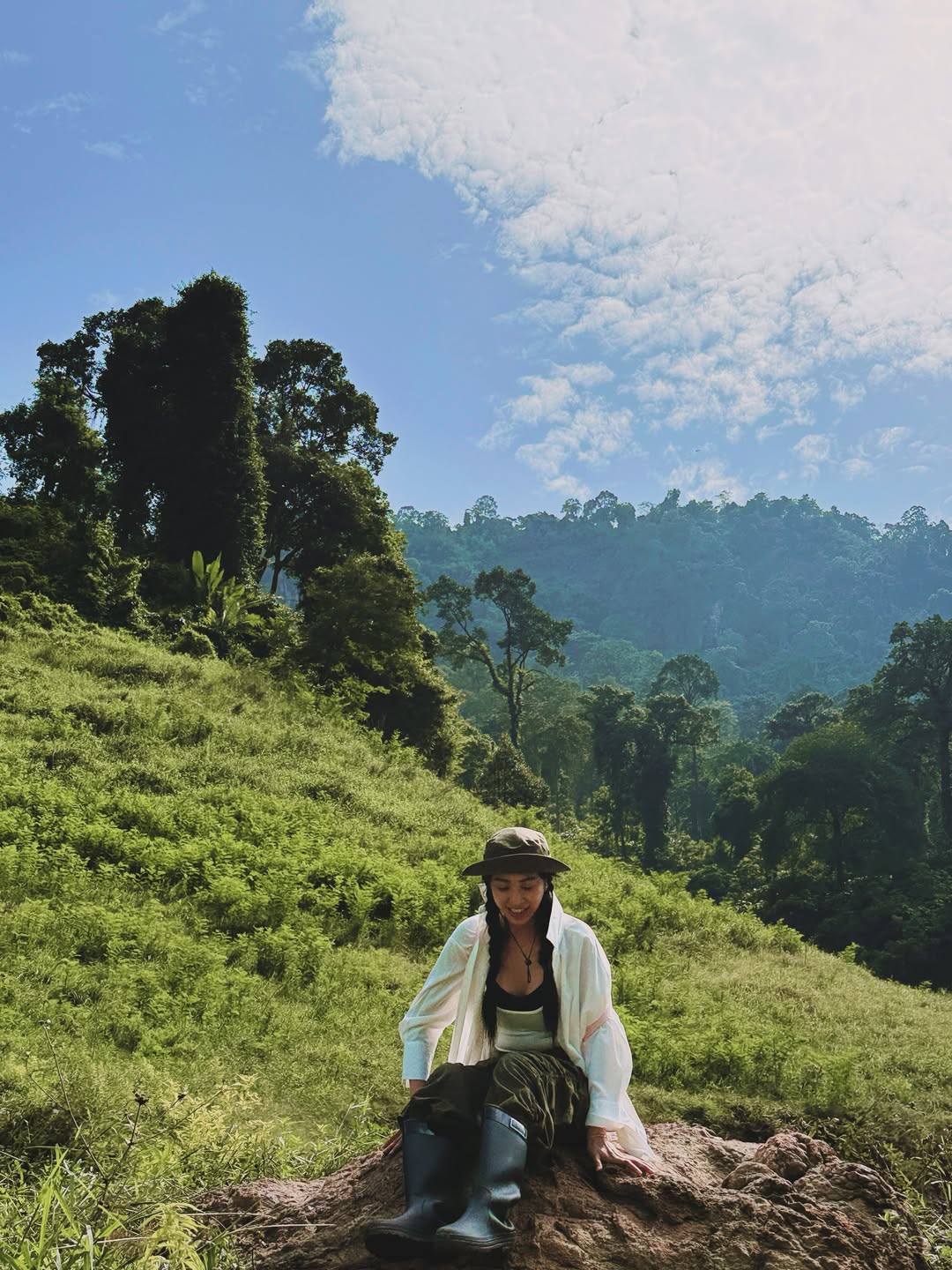น้ำหวาน - รักษ์ณภัค วงศ์ธนทัศน์