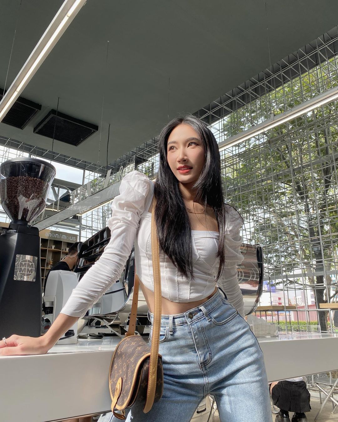 ยีนส์ - เกวลิน ศรีวรรณา