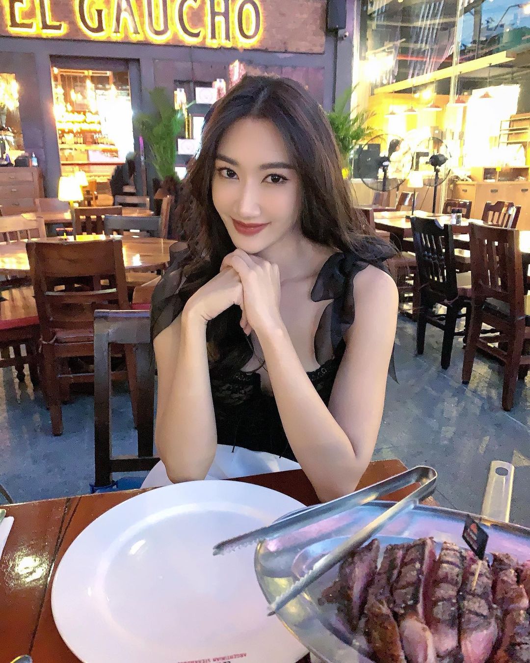 ยีนส์ - เกวลิน ศรีวรรณา