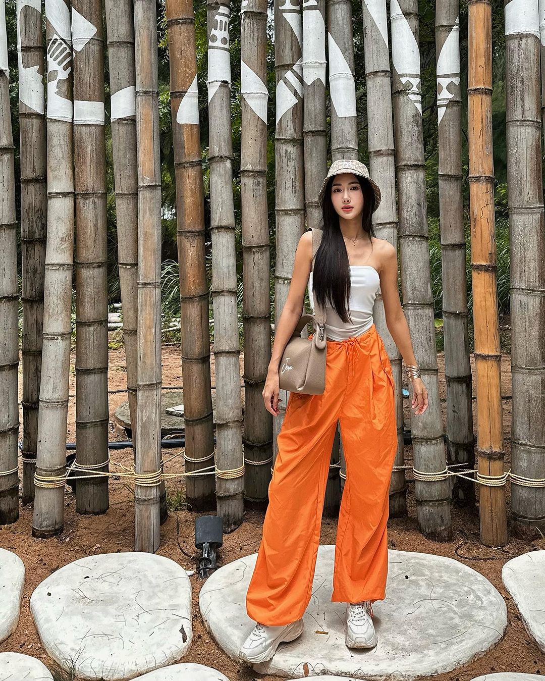 ยีนส์ - เกวลิน ศรีวรรณา