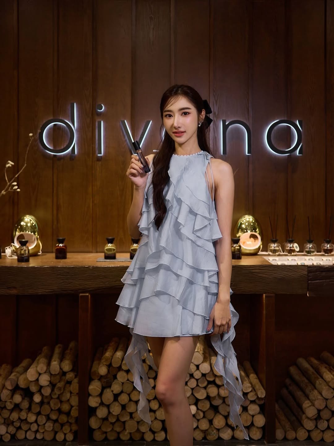 ยีนส์ - เกวลิน ศรีวรรณา