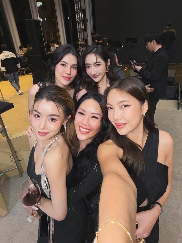 ยีนส์ - เกวลิน ศรีวรรณา