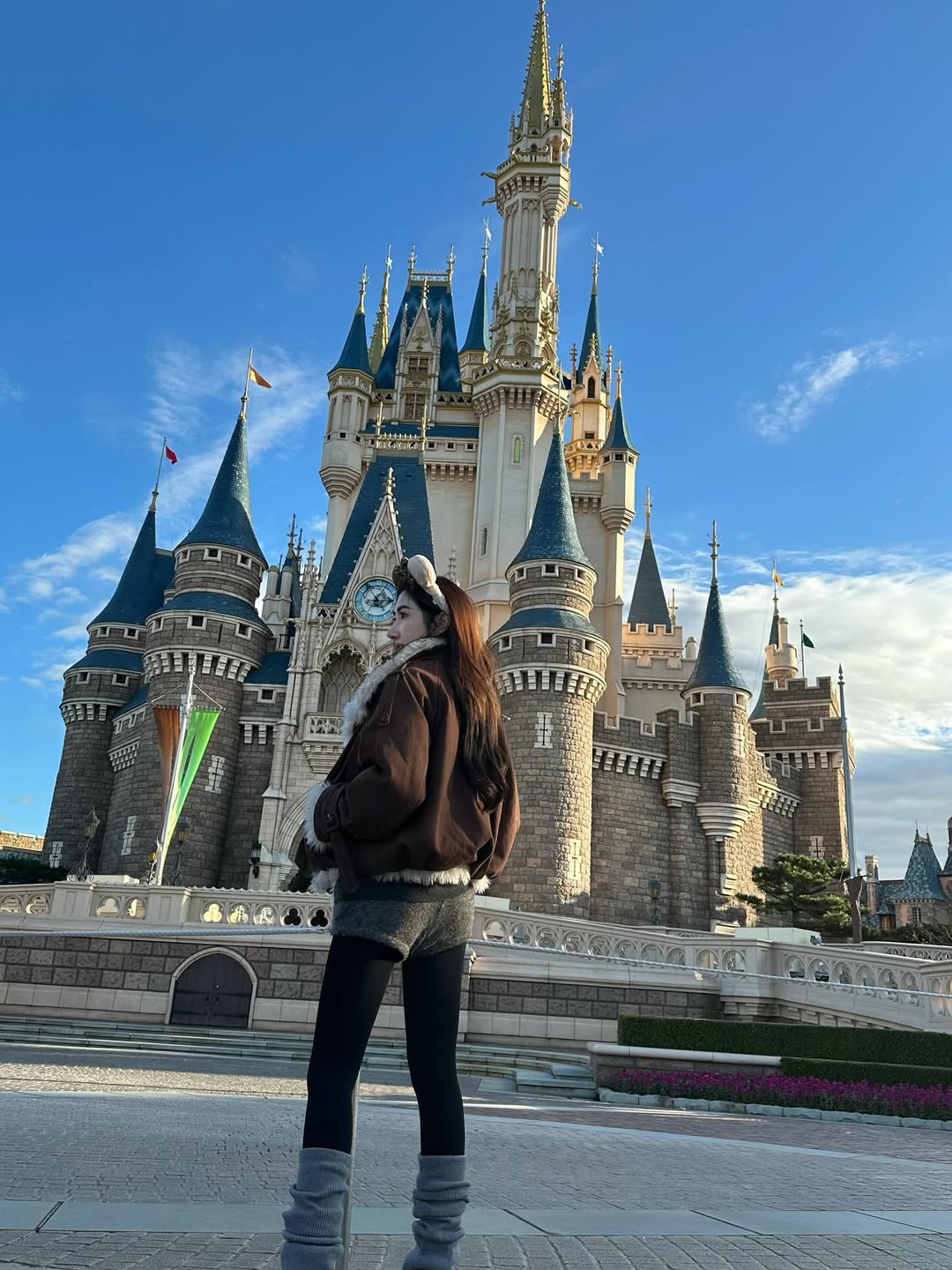 ยีนส์ - เกวลิน ศรีวรรณา